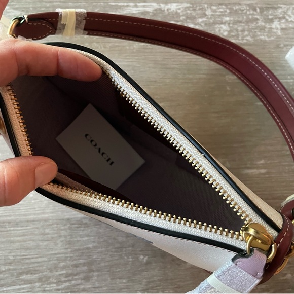 NWT Disney X Coach Walt Disney World 50th Anniversary Swing Purse Handbag Chalk - Picture 10 of 12